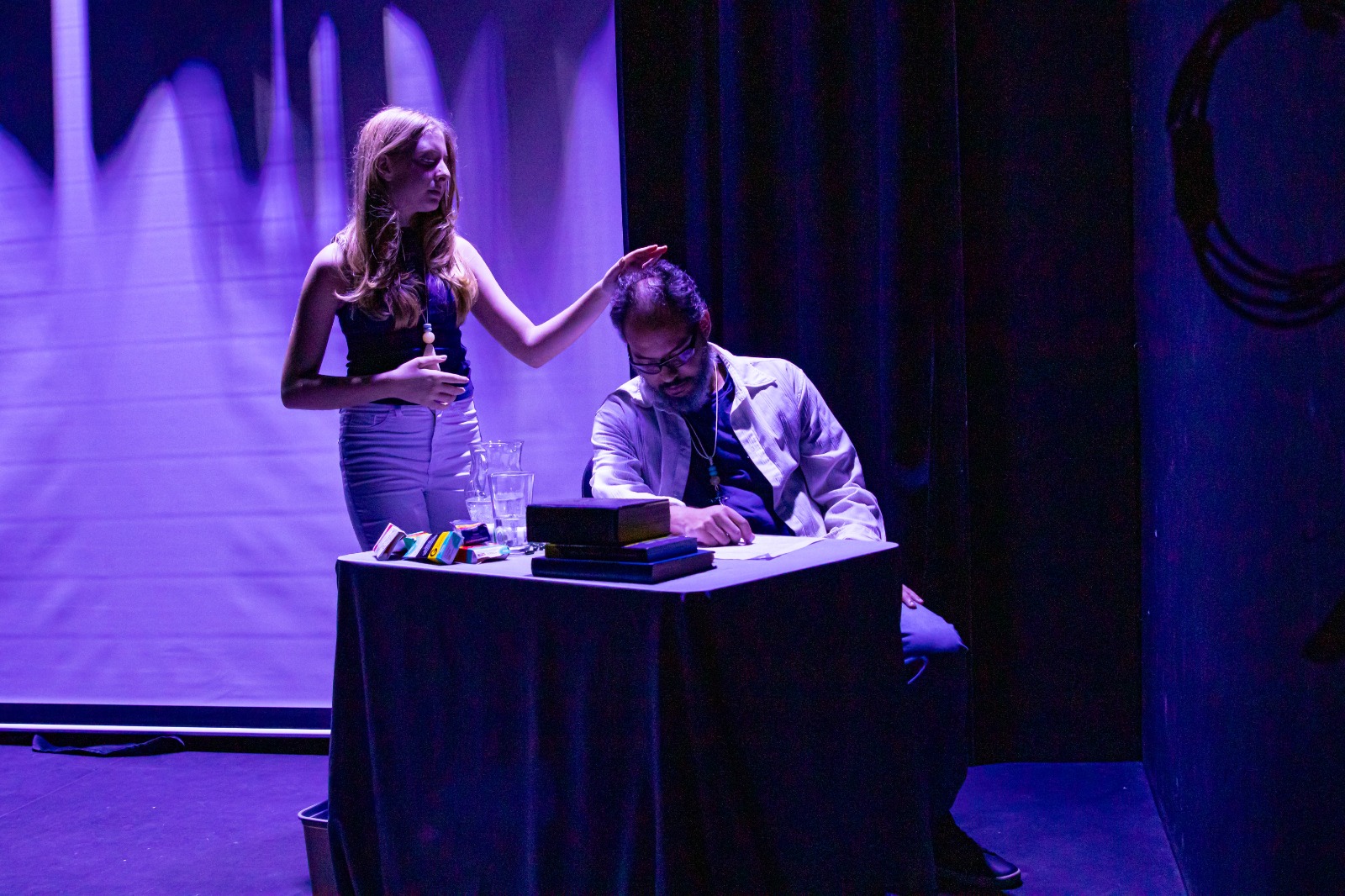 Cena do espetáculo 'Além da vida, é viver'