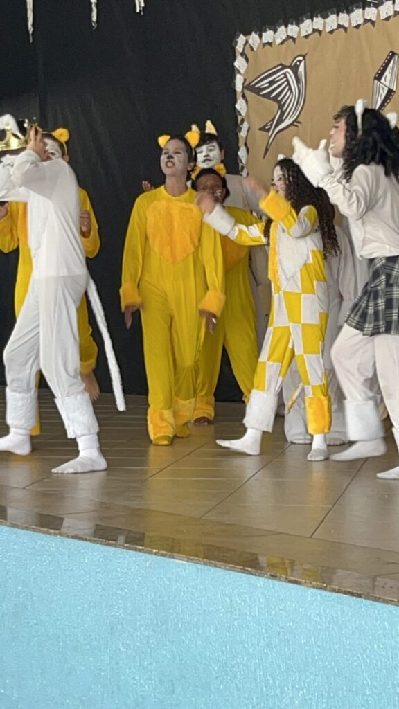 Projeto 'Nós em Cena'