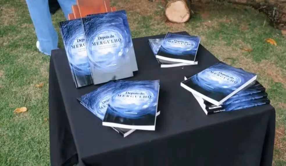 'Depois do Mergulho – Crônicas de uma Vida Reinventada', lançado no dia 16 de março de 2025 em Araçoiaba da Serra (SP) — Foto: Arquivo pessoal
