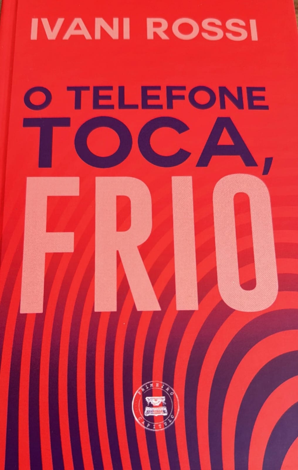 Telefone toca, frio