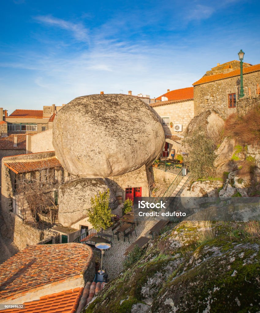 View of the medieval village of Monsanto, typical border village of Portugal next to Spain - https://www.istockphoto.com/br/foto/aldeia-medieval-de-monsanto-portugal-gm901349632-248665929