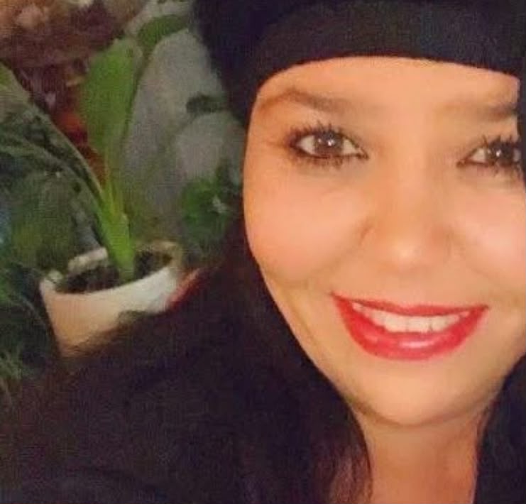 Mona Al-Assi, poeta palestina e nova colunista do Jornal ROL